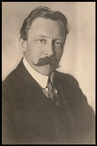 Famous People with surname Schwyzer