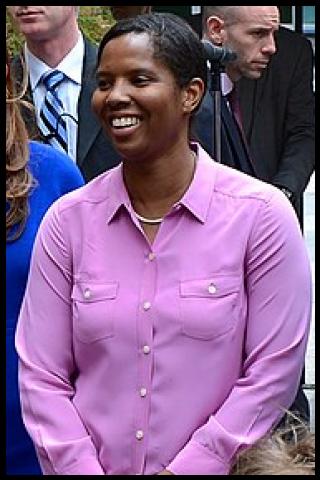 Famous People with surname Scurry