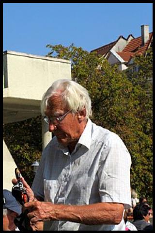 Famous People with surname Stierlin