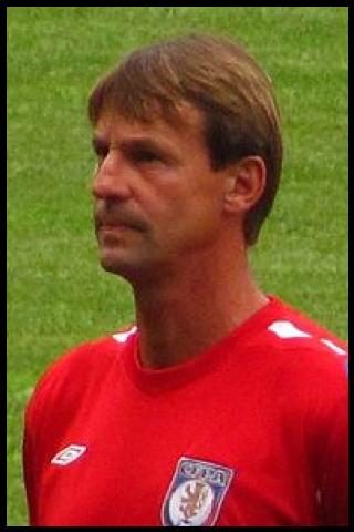 Famous People with surname Str&aring;ka