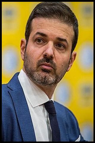 Famous People with surname Stramaccioni