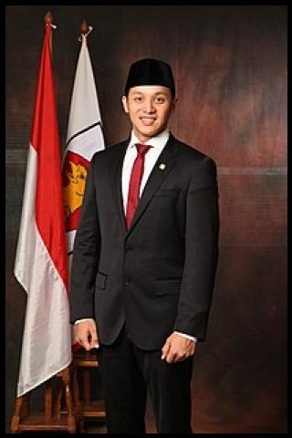 Famous People with surname Suprapto