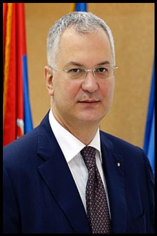 Famous People with surname &Scaron;utanovac