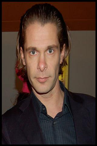 Famous People with surname Teeuwen