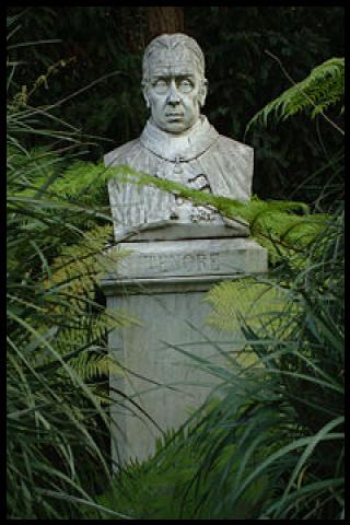 Famous People with surname Tenore