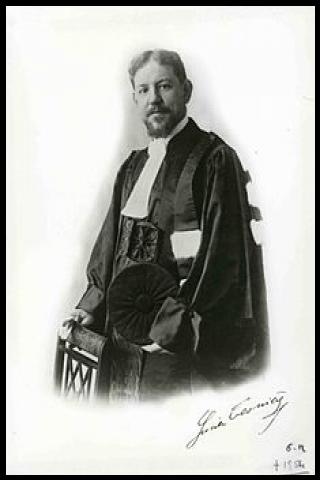 Famous People with surname Tesni&egrave;re