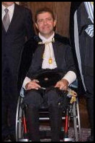 Famous People with surname Tomassoni