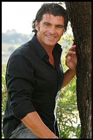 Famous People with surname Tomba