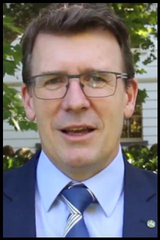 Famous People with surname Tudge