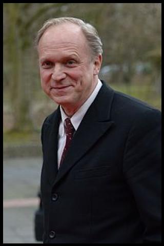 Famous People with surname Tukur