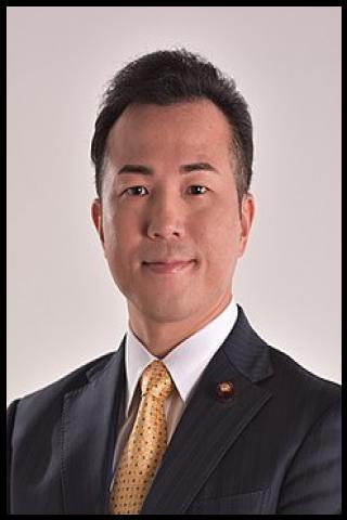 Famous People with surname Uto