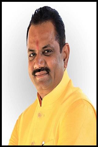 Famous People with surname Vaghani