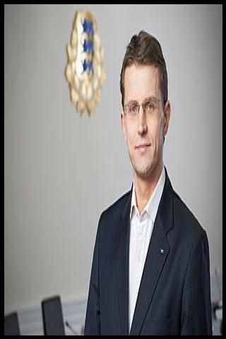 Famous People with surname Vaher