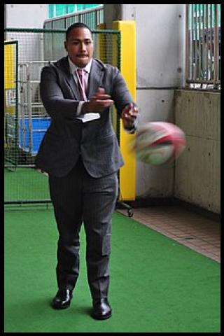 Famous People with surname Valu