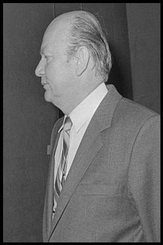 Famous People with surname V&aacute;rkonyi