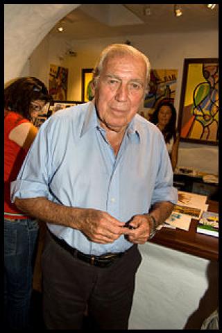 Famous People with surname Vilaro