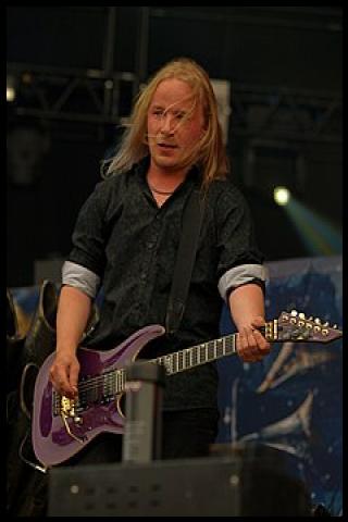 Famous People with surname Vuorinen