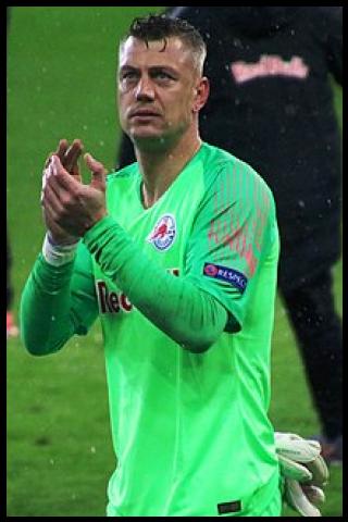 Famous People with surname Walke