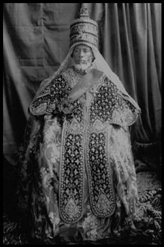 Famous People with surname Wollo