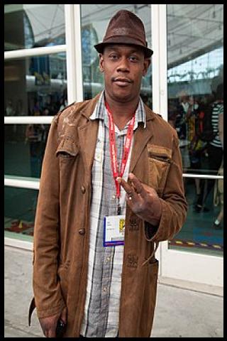 Famous People with surname Woodbine