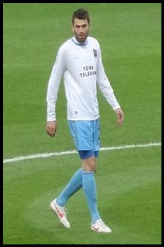 Famous People with surname Yumlu