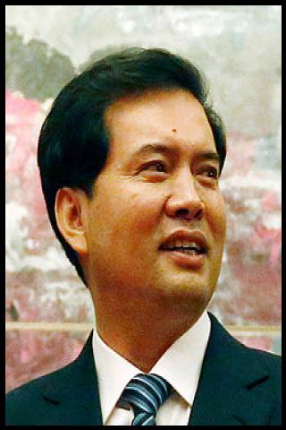 Famous People with surname Zhengwei