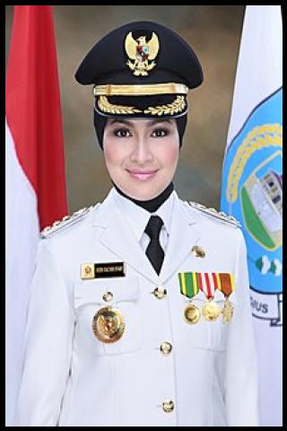 Famous People with name Airin