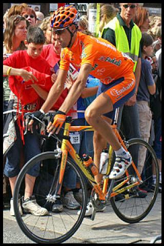 Famous People with name Aketza