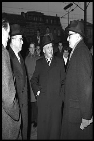 Famous People with name Aloisius