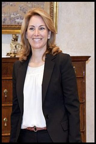 Famous People with name Arantza