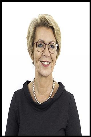 Famous People with name &Aacute;slaug