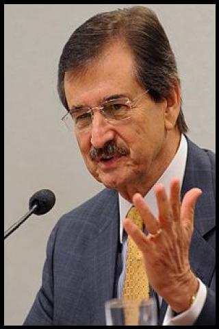 Famous People with name C&eacute;zar