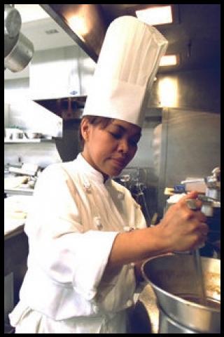 Famous People with name Cristeta