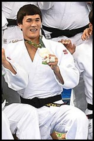 Famous People with name Davlat