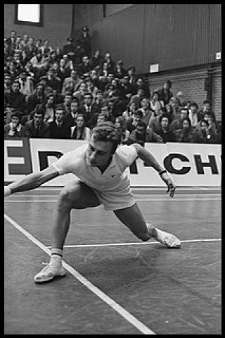 Famous People with name Elo