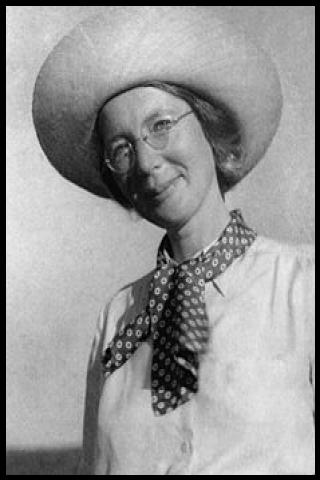 Famous People with name Franzisca