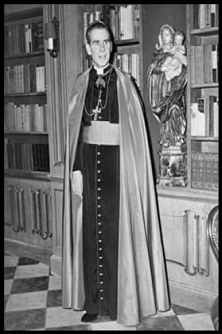 Famous People with name Fulton