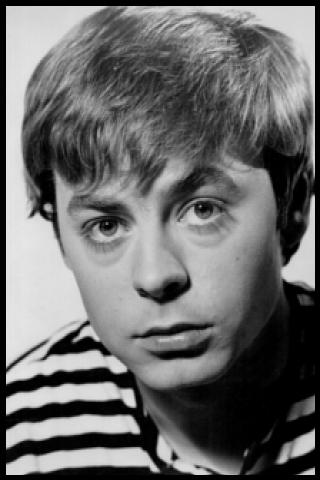 Famous People with name Hywel