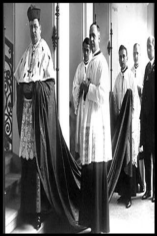 Famous People with name Jusztini&aacute;n