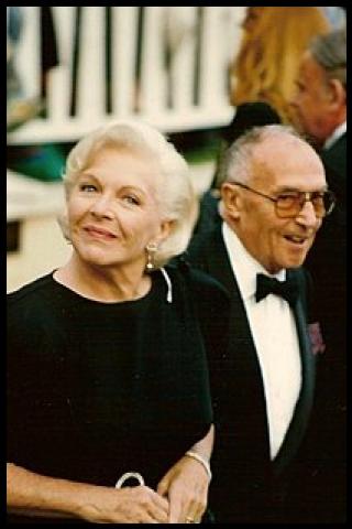 Famous People with name Loulou