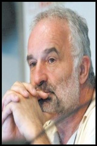 Famous People with name Maksa