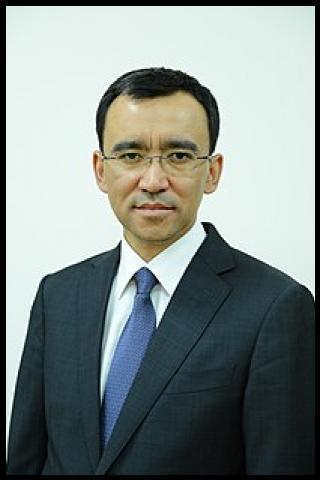 Famous People with name Maulen