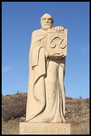 Famous People with name Mkhitar