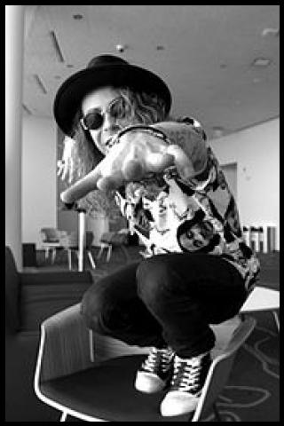 Famous People with name Mod