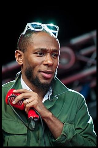 Famous People with name Mos