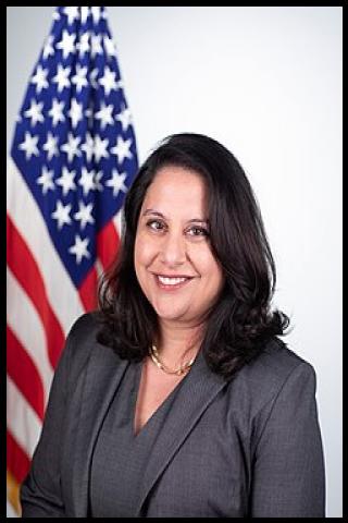 Famous People with name Neomi