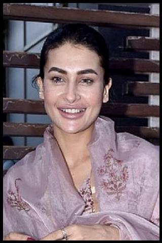 Famous People with name Pavitra