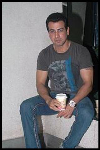 Famous People with name Ronit