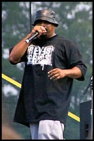 Famous People with name Sen