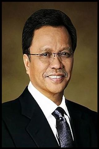 Famous People with name Shafie